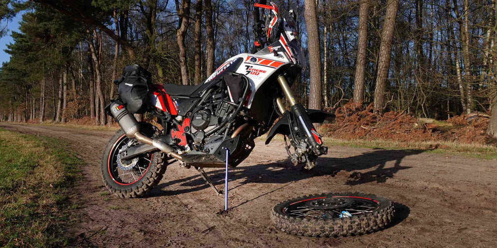 Whether is's a lightweight enduro, a middle weight adventure bike or a heavy 240+ weight bike, the Enduro Trail Jack easily holds the wheel of the ground of bigger bikes such as Yamaha Teneree's.