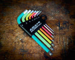 Set scurt de chei Allen hexagonale colorate Asahi cu vârf sferic