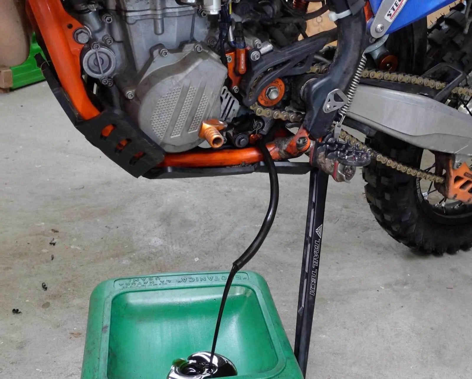 Oil Drain Tool kit KTM, Husky & GasGas Rolling Mavericks